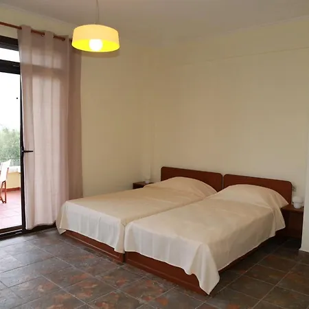 Kalaitzis Summer Apartment