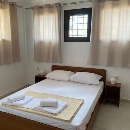Kalaitzis Summer Apartment *